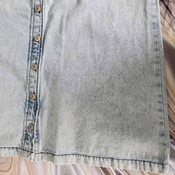 Meli Light Wash Button Front Denim Maxi Skirt - Picture 5 of 9